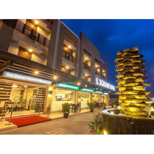 L Square Hotel