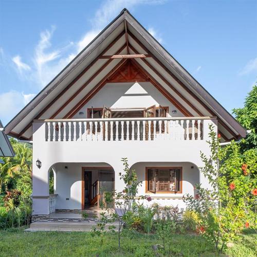 La Banane Rouge Self Catering