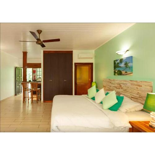 La Digue Self-Catering Apartments