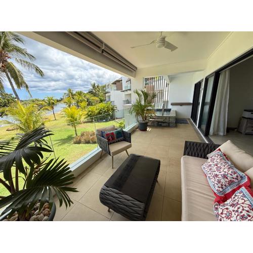 La Mivoie Beachside Living