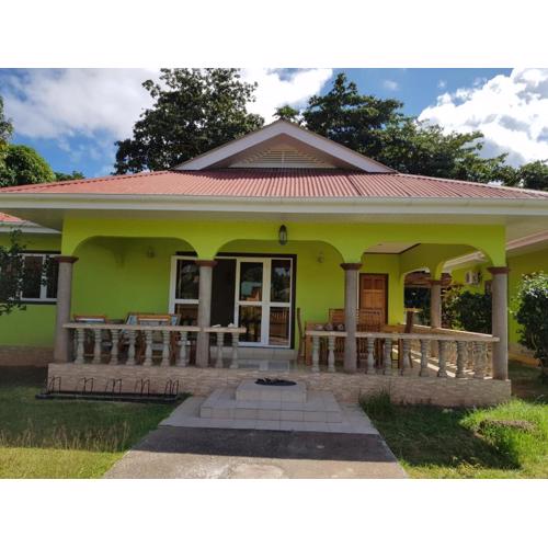 La Passe Holiday Villa