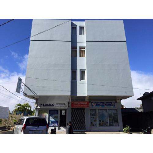 La Péninsule Town Apartment No 5