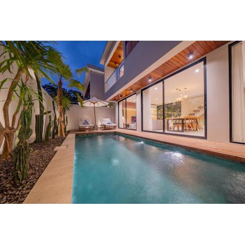 La Prima villa near Savaya