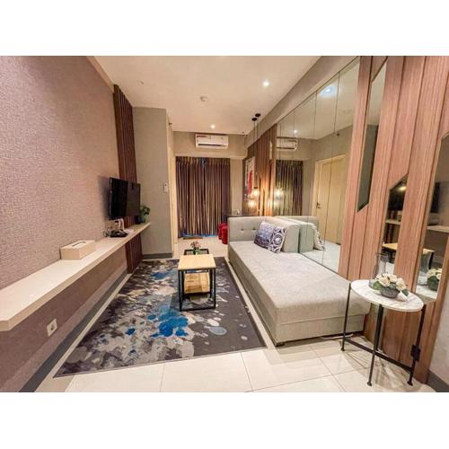 La Rosa II at Anderson Tower