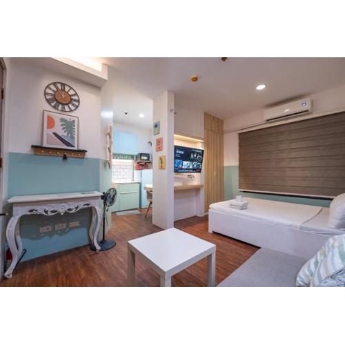 La salle Avenue Condo Residences