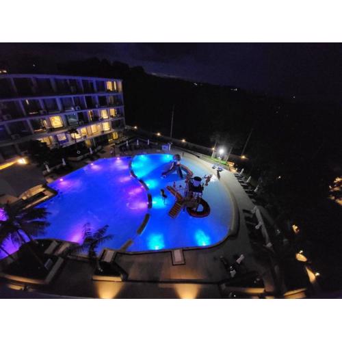 La Vita Rawai 1 Bdr Roof Pool