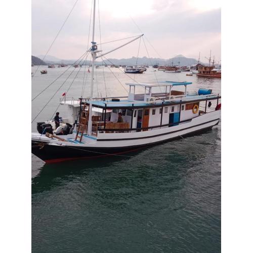 Labuan Bajo Boat Charter