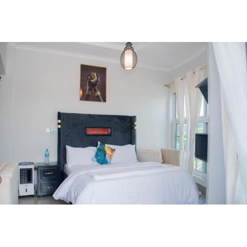 ladari apartment Gold