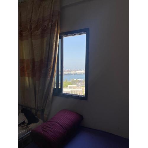 Ladies sharing Room beside Dubai station