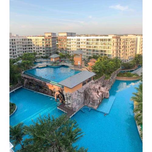 Laguna Beach Resort Maldives