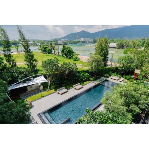 Laguna Lakeside apartments with panoramic view