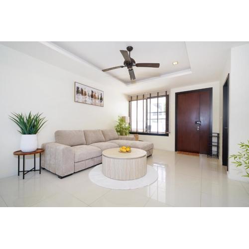 Laguna Park 10 minutes walk to Bangtao Beach