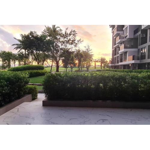 Laguna Skypark, 2 bedrooms & large terrace with golf view