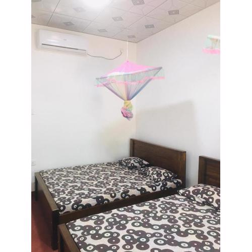 Lake View - Gayan Rest