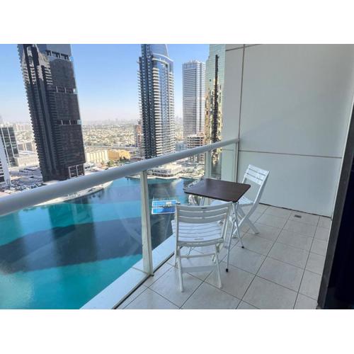 Lake View 1br apartment JLT 1 min to metro