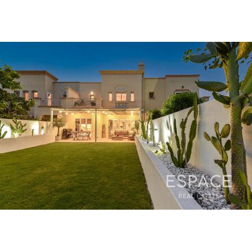 Lake View Villa, The Springs Dubai