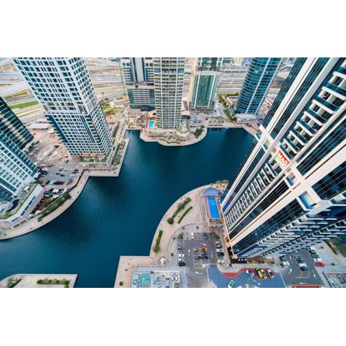 Lake Views on 29Fl - JLT 1BR Near Metro & FREE Baby Gear