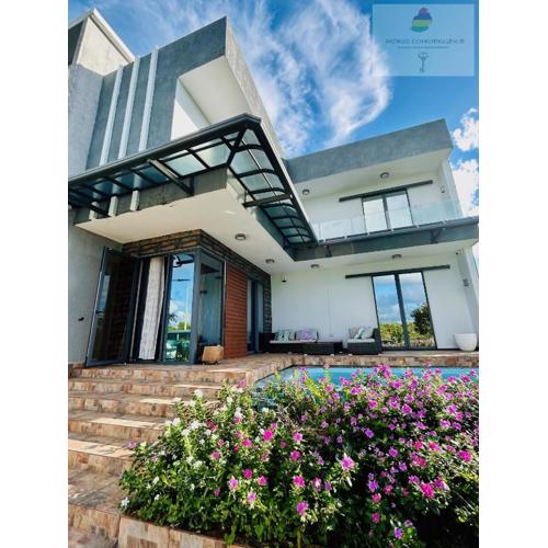 Lakeview Bellemare Villa