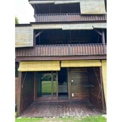 Lakey Peak Gorilla Villa - Grass Level Garden View Suite