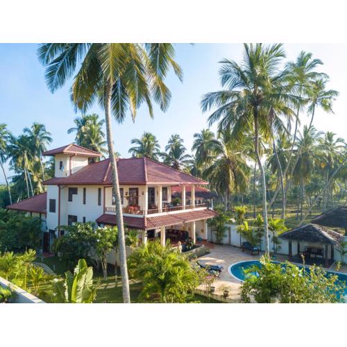 Lanka Beach Grand Villa