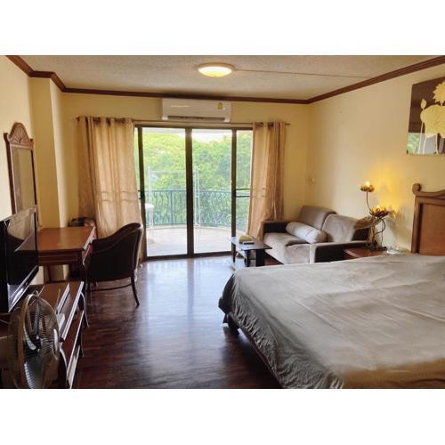 Lanna condo Chiangmai near by maya nimman road