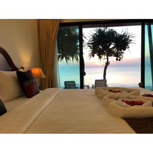 Lanta Seafront Resort