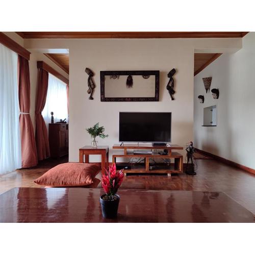 Lantana Gardens B2 & B8 Apartment