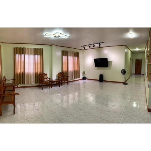 Laoag Spacious Guest House