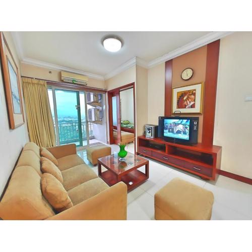 Large 3BR Cieumbuluit Apt Near PVJ & Ciwalk by 2ndHome