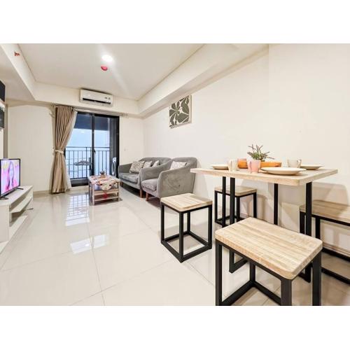 Large 3BR Meikarta Apt with WiFi & Netflix by 2ndHome