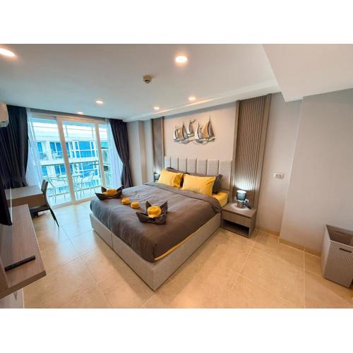 Large luxury condo - Pattaya City Centre - Centara Avenue, Pool View - 805