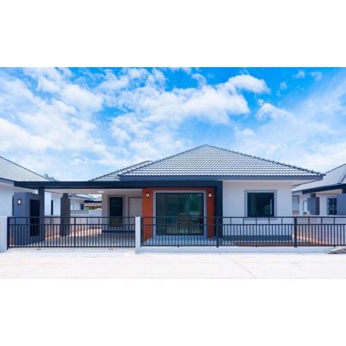 LARGE & QUIET 3bd Home with Security & Pool