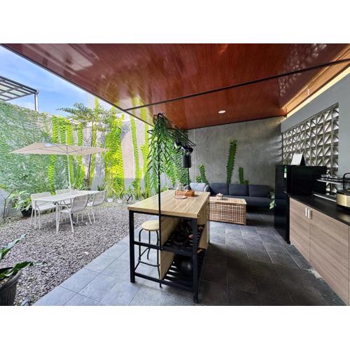 Larisa Homestay Syariah 2