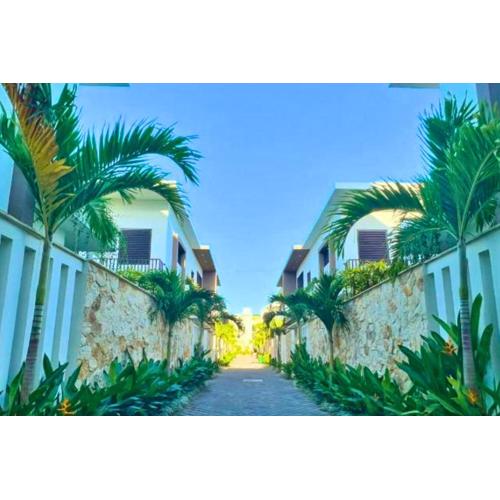 Lariska 1 BR Superior Queen Room JU41