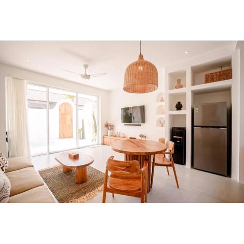 Las Casas Canggu Minimalist Studio with Pool