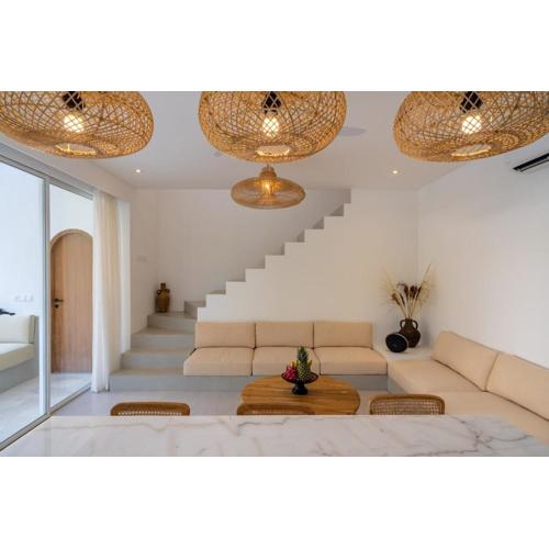 Las Kolas - Romantic chic oasis in central Canggu