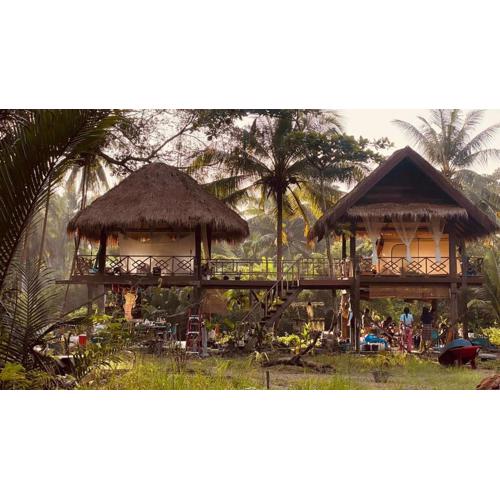 Latehouse bar อัมพวา