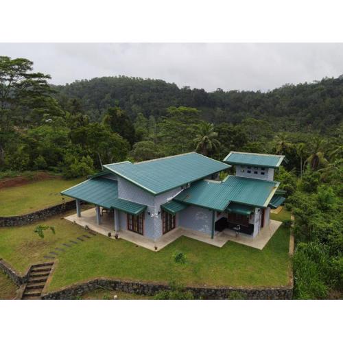 Lavender Villa by Kananke Hills