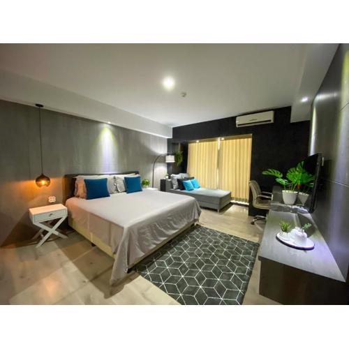 Lavenderbnb Room 8 at Mataram City