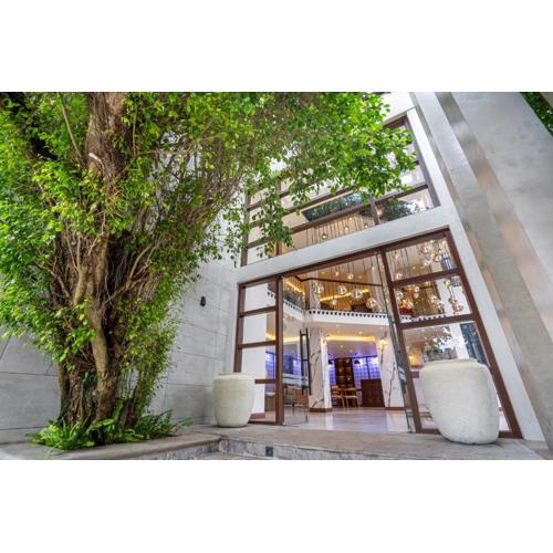 Lavendish Beach Resort