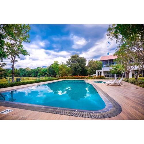 Lavendish Wild Safari