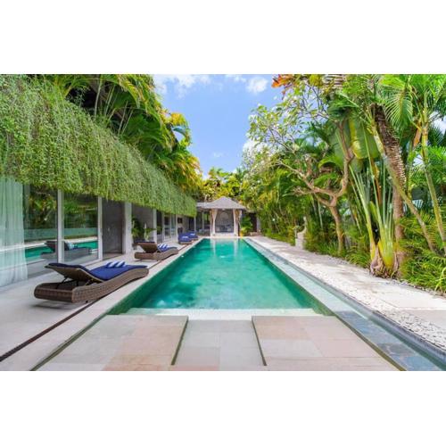 Lavish 5 Bed, Sleeps 10, Butler, Daily Breakfast