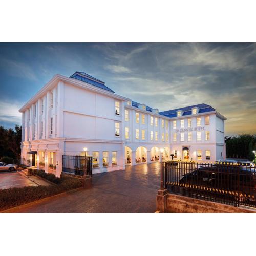 Le Cannes Hotel