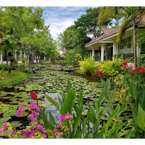 Le Charme Sukhothai Historical Park