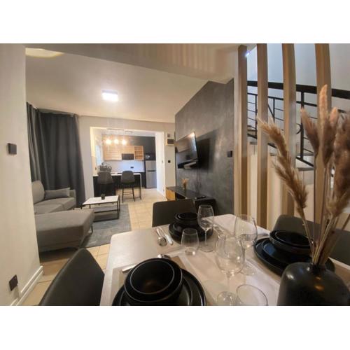 Le Dauphin Villa 3 Bedroom 5min Walk to Beach - LB2