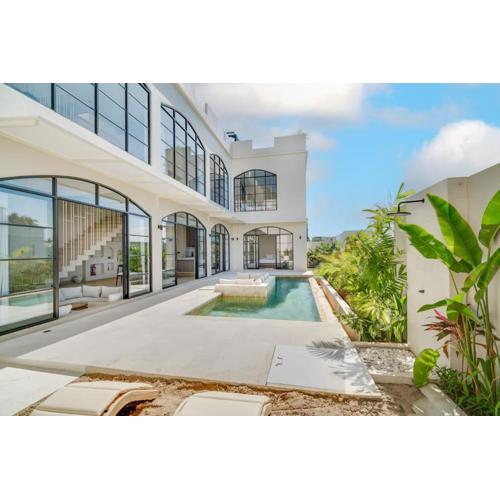 Le Mansion 2 Mediterranean Luxury in Seseh