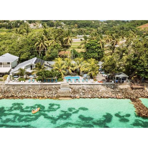 Le Nautique Beachfront Apartments