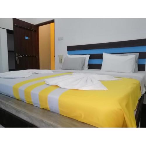 Le Petit Hotel & Restaurant