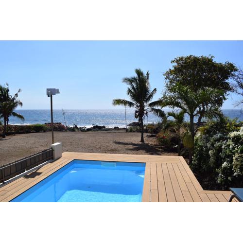 Le Rocher Sea Front Villa