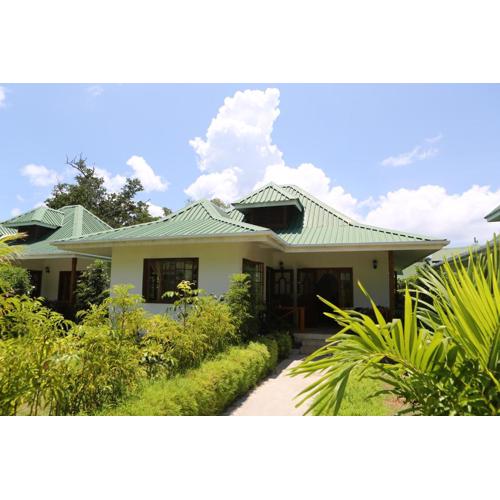 Le Surmer Self Catering Chalets